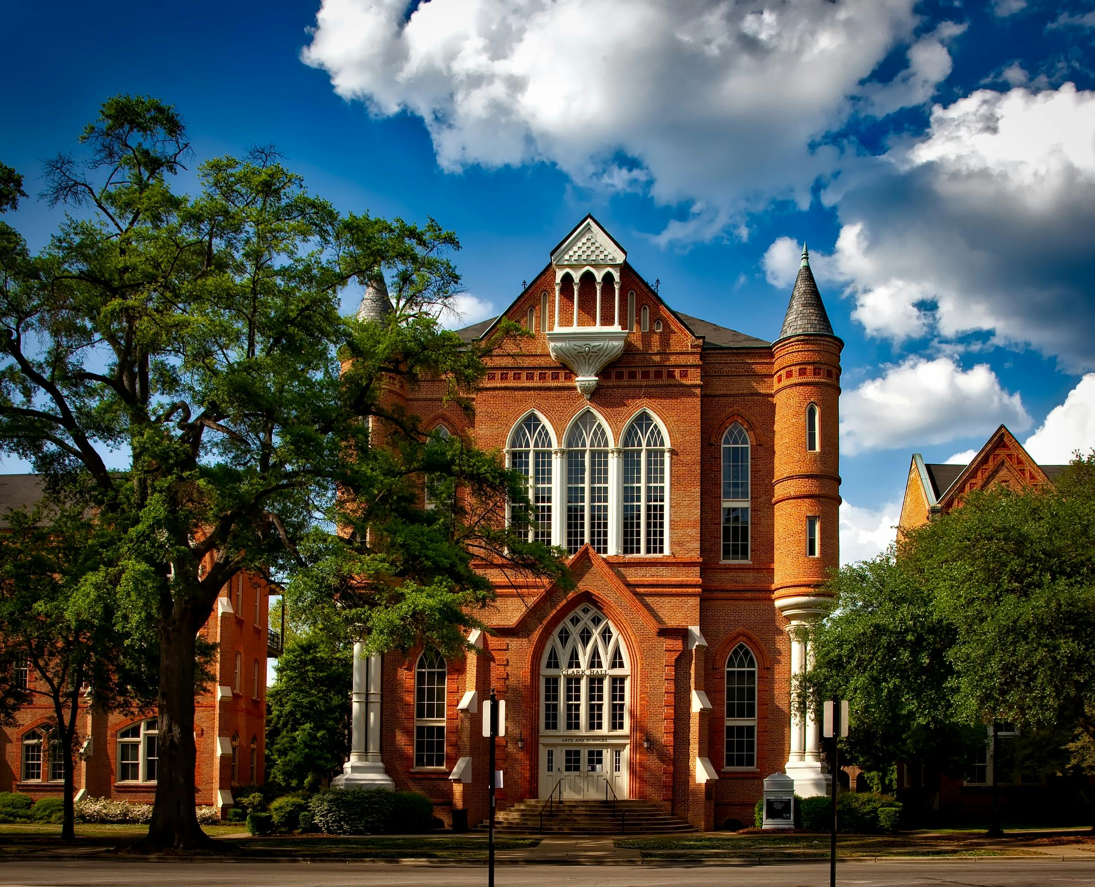 Uni9
